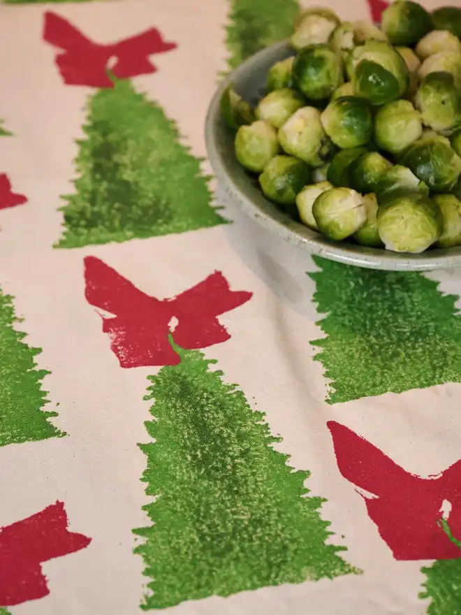 Christmas Tree Table Runner