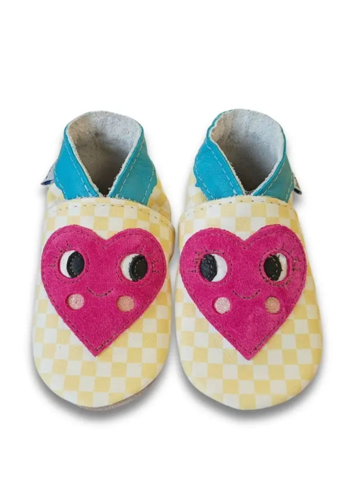 Heart shoes inch blue