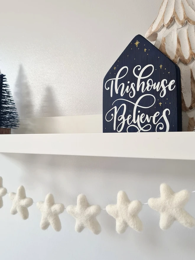 White Christmas Felt Star Garland