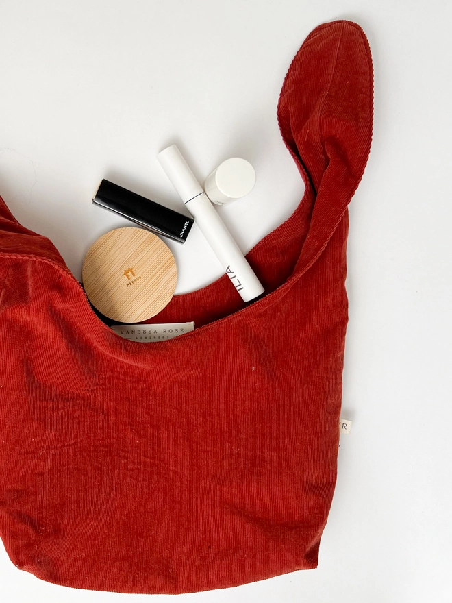 Make up Bag With Accessories