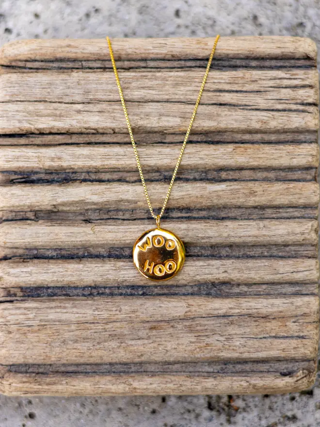 'Woo Hoo' Necklace Gold