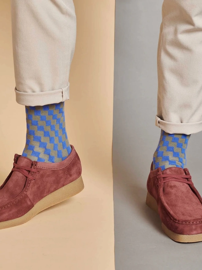 Men's Organic Cotton Ankle Socks Packs (Sets Of 3), a man wearing a pair of colourful patterned socks. 