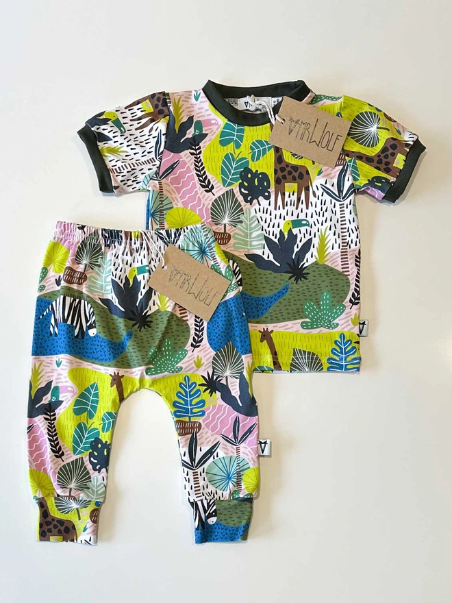 baby leggings, jungle animal print, kids animal print, baby leggings, toddler leggings, fun kids leggings