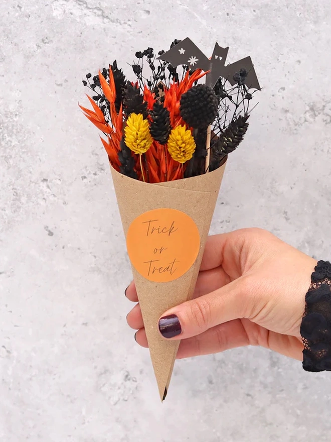 Halloween Dried Flower Posy