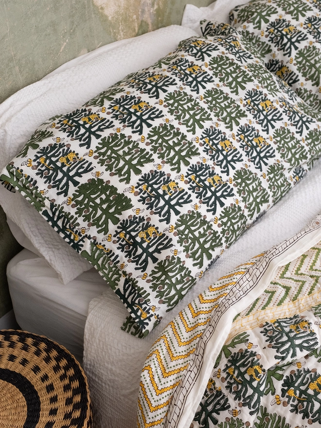 AARVEN hand block printed Indian Kantha Quilt 'Monkey Puzzle'