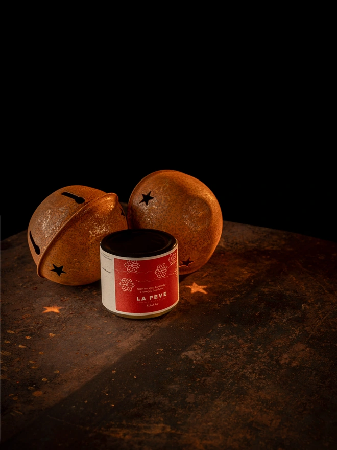 the red spread jar 