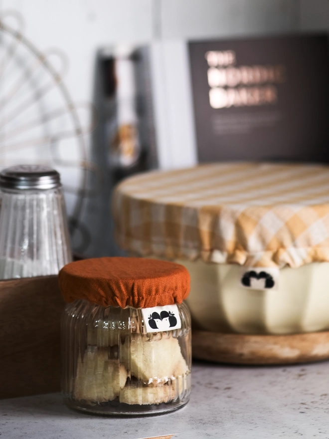 Reusable linen bowl covers cottagecore style in gingham