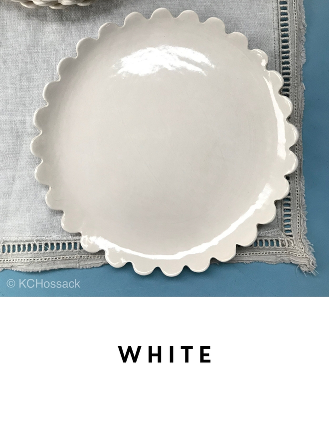 Large Side Plate - Daisy Edge