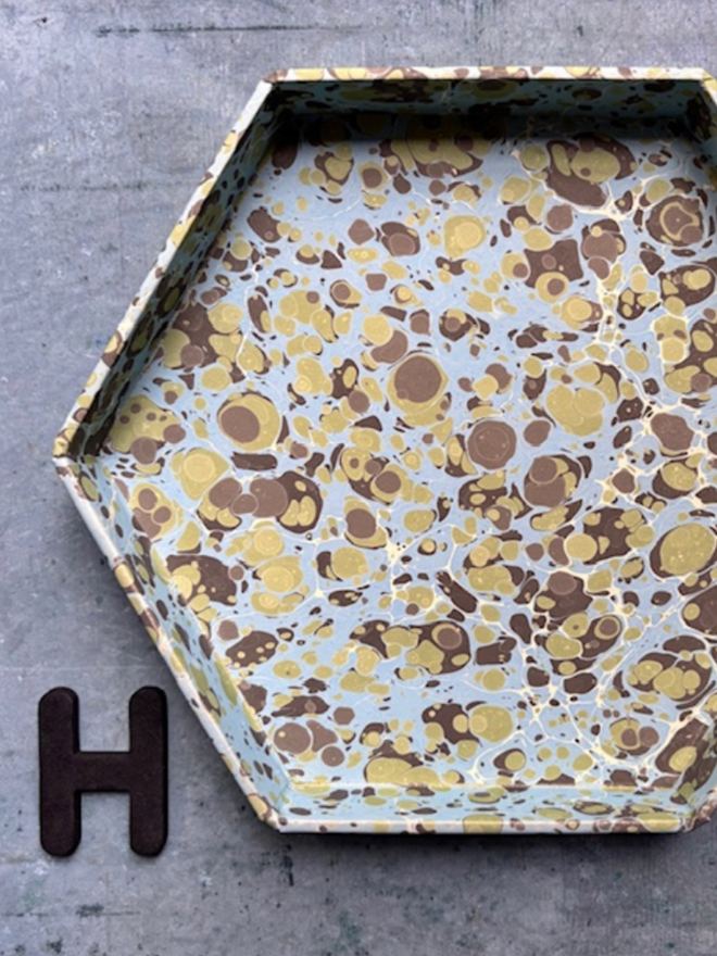 Hexagonal Large Trinket Tray. A trinket tray in H