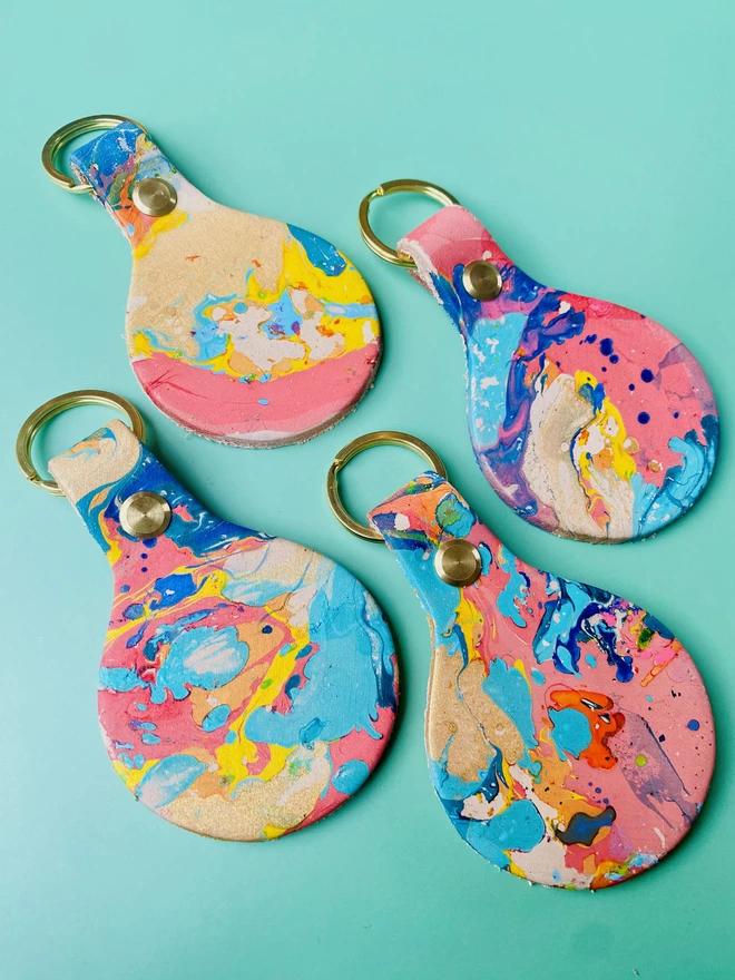 Marbled leather keyring 