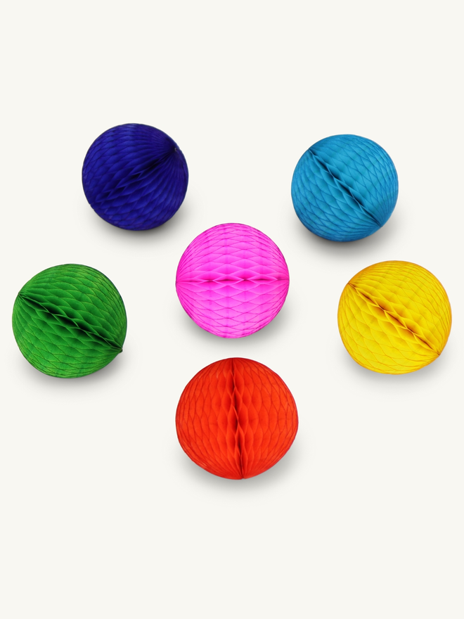 Honeycomb ball decoration