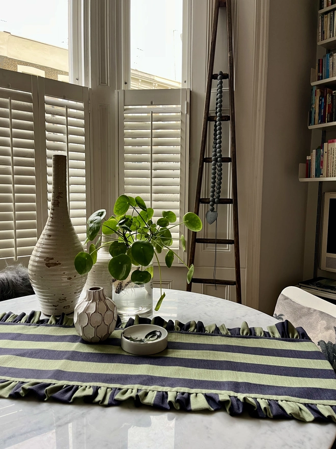 Black and jade stripe ruffled table runner 