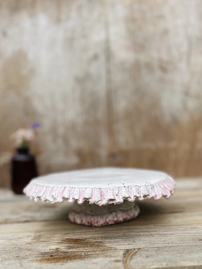Cake stand with beautiful frilly edging 