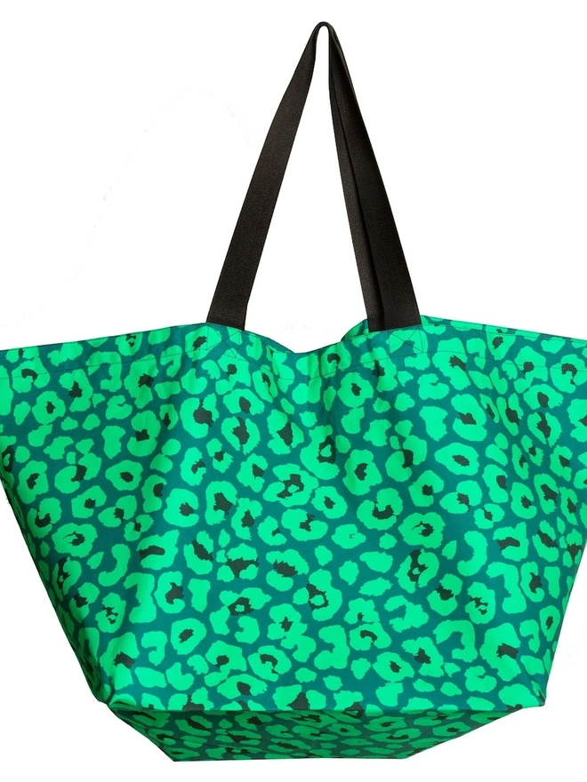 Green Leopard Contents Bag
