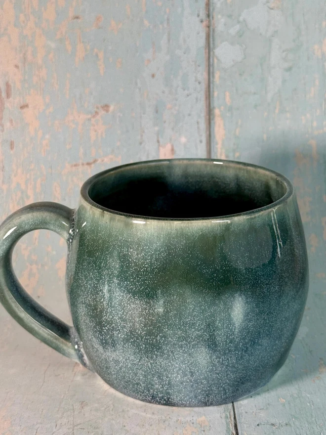 Green star mug