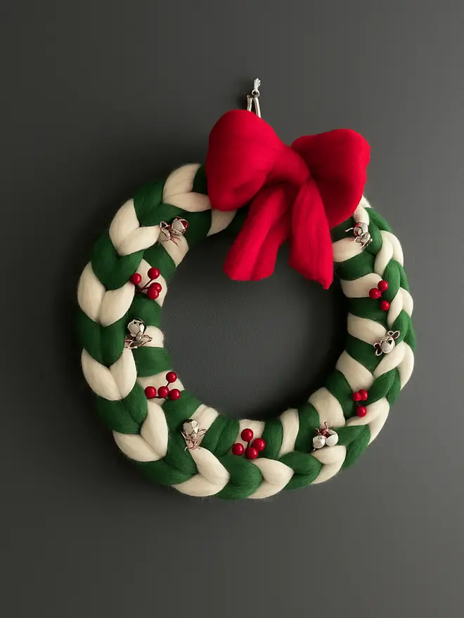 Chunky Knitted Green & Cream Wool Wreath
