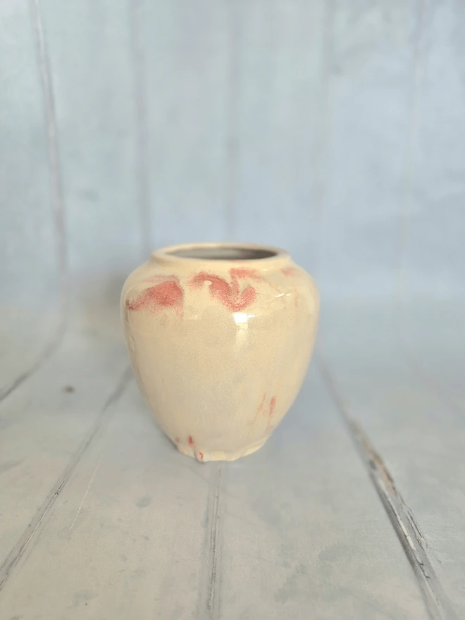 flower vase, pink, Jenny Hopps Pottery