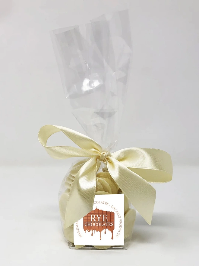 Giant White Chocolate Buttons - 32% Dominican Republic