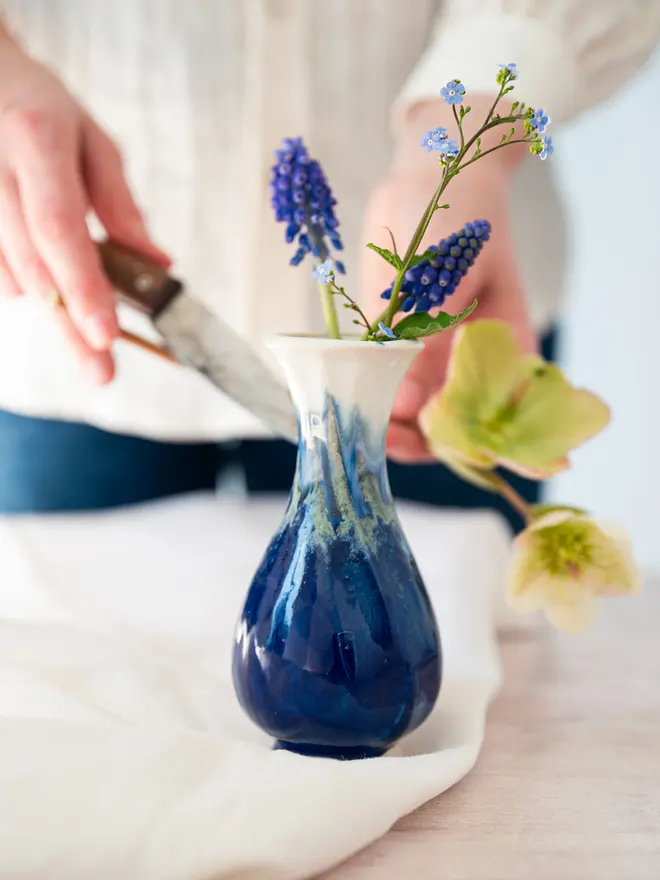 small bud vase, jenny hopps pottery