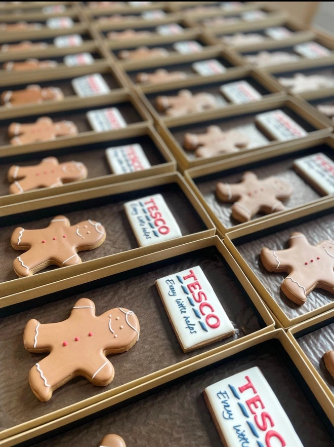 Bespoke brand biscuits Method