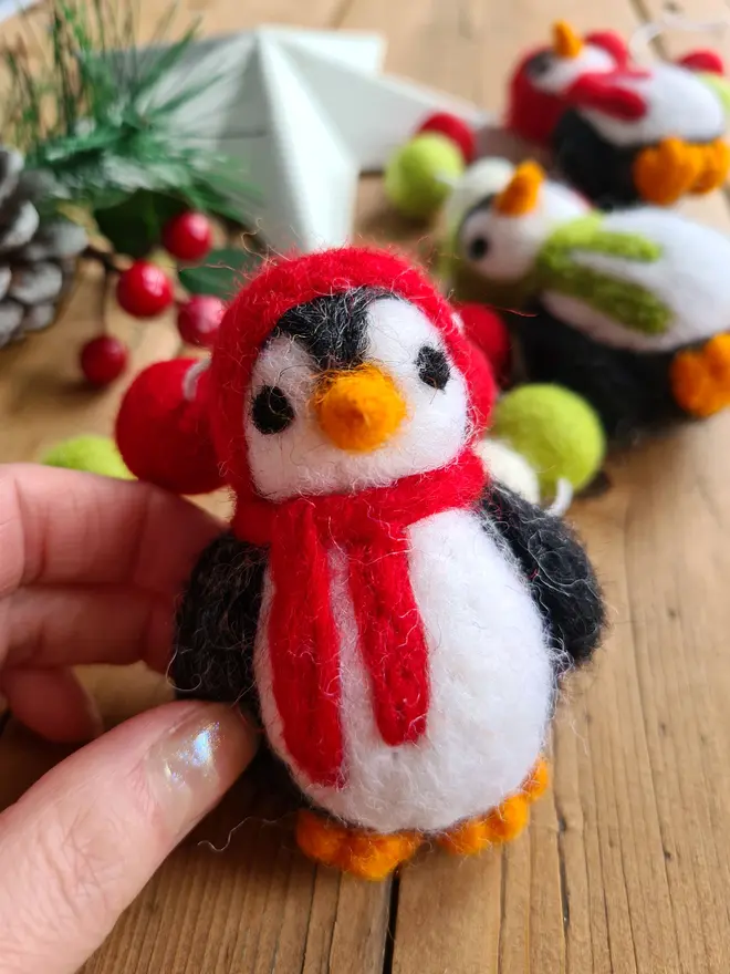 Felt Penguin Garland
