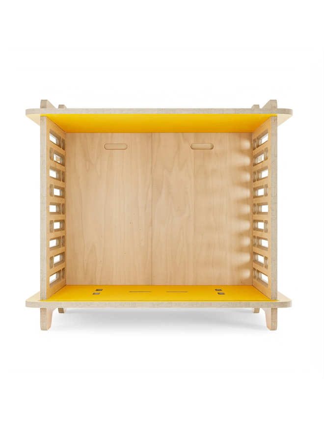 wooden dog crate with yellow top and bottom