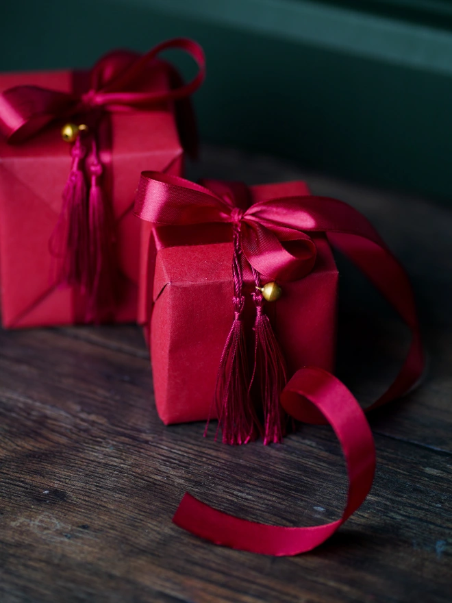 Signature Burgundy Gift Wrap