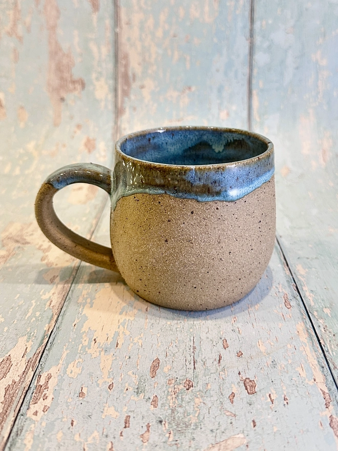 Blue Christmas Snow Globe Mug