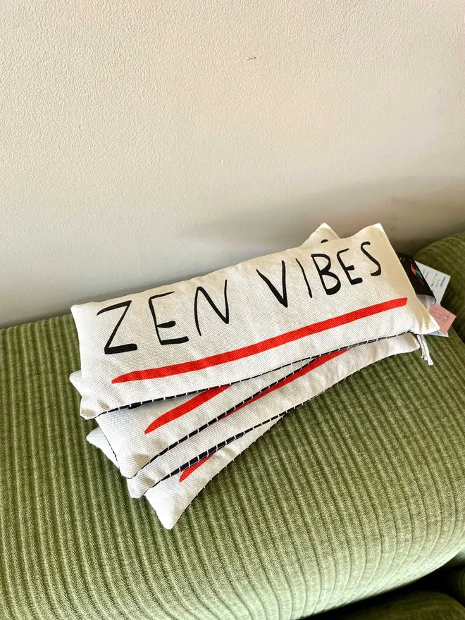 These lavender eyebags bring ALL the zen vibes.