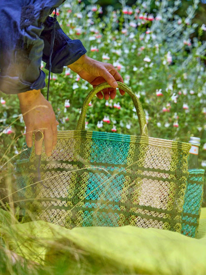 Tartan picnic bag