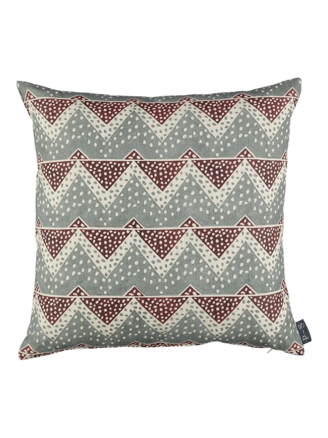 Snow 'Peaks' Cushion