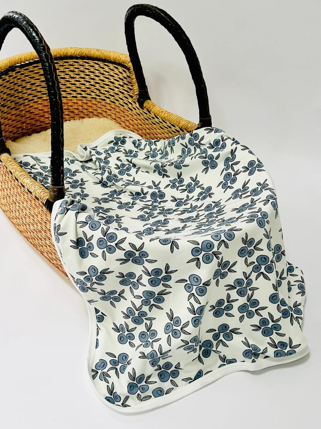 'Blueberry' Organic Cotton Baby Cot/Pram Blanket