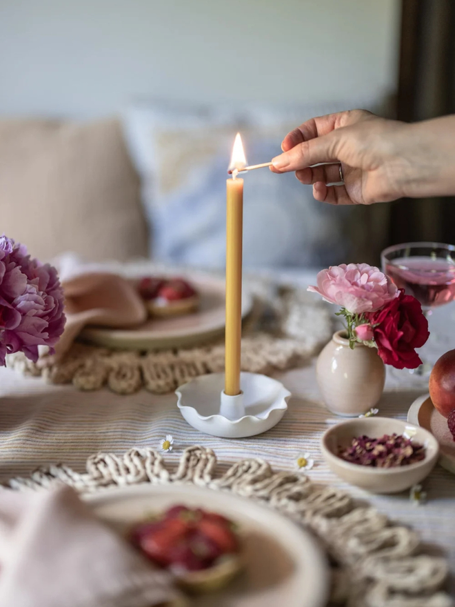 porcelain candle holder