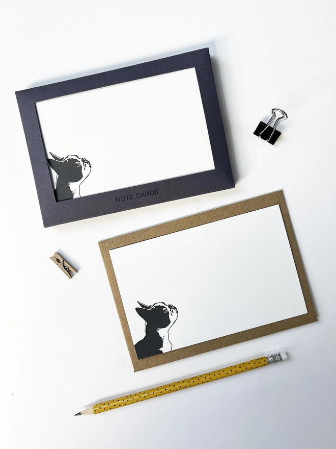 Boxed flat correspondence cards illustrated with a French bulldog
