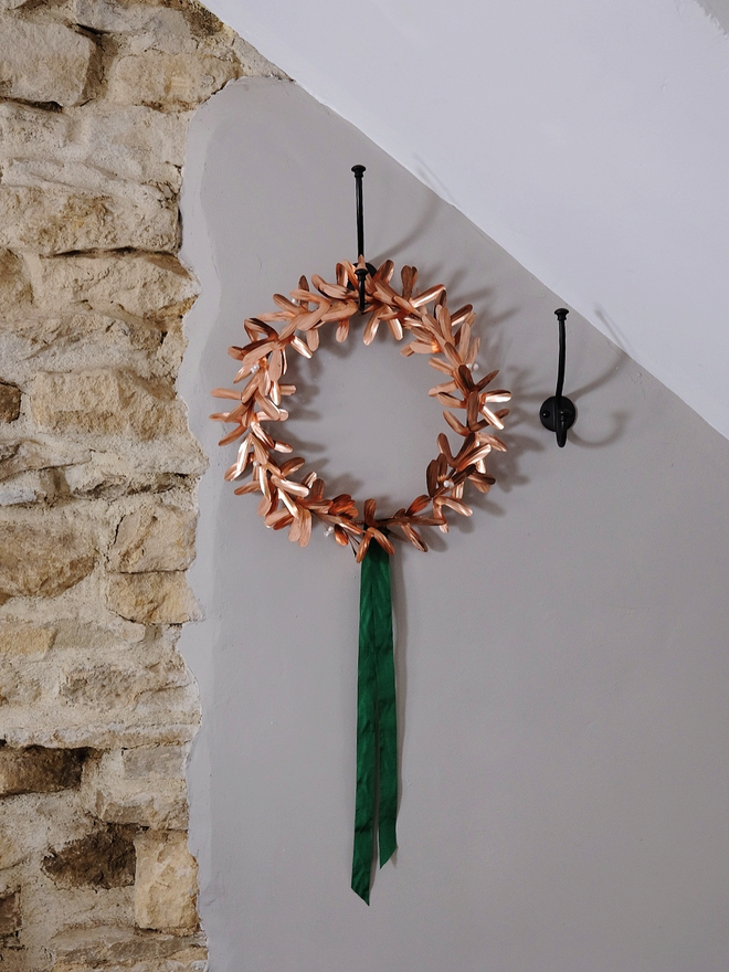 Everlasting Copper Mistletoe and Pearl Christmas Wreath
