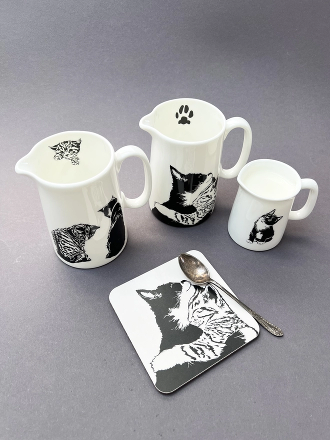 Cat coaster, half pint just and quarter jug