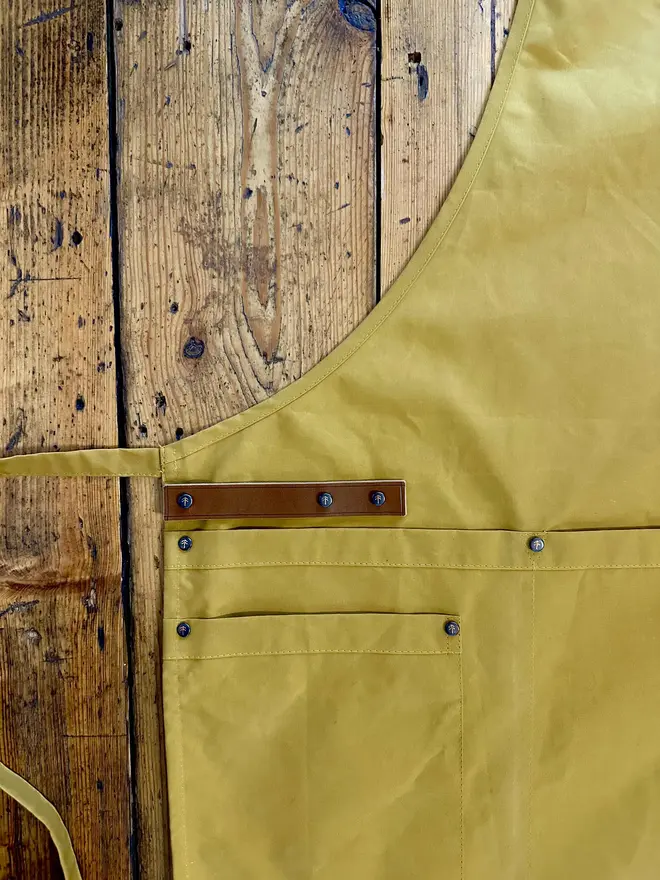 Plain Leather Strap (+ £10.50)