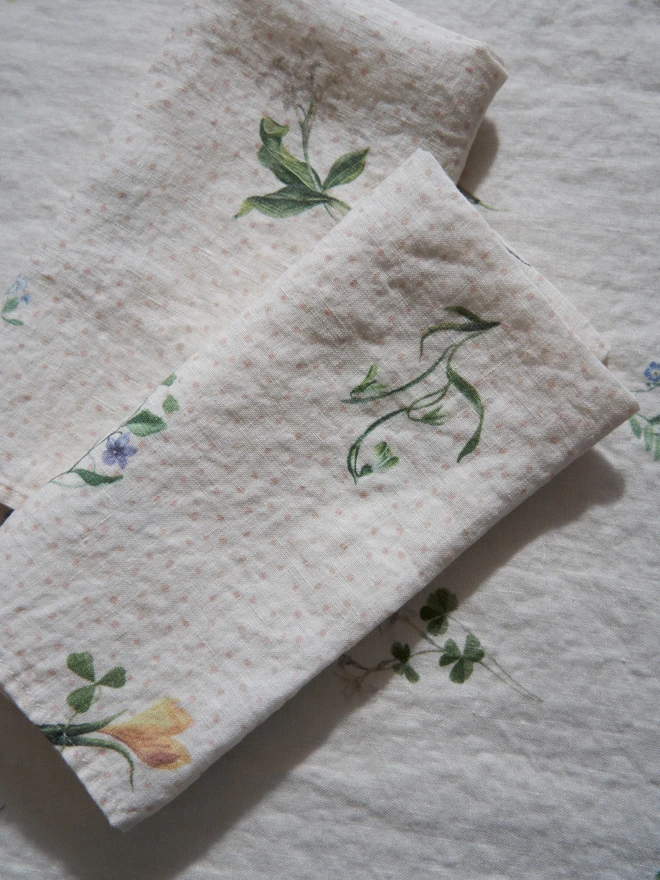 Table linen printed with spring florals
