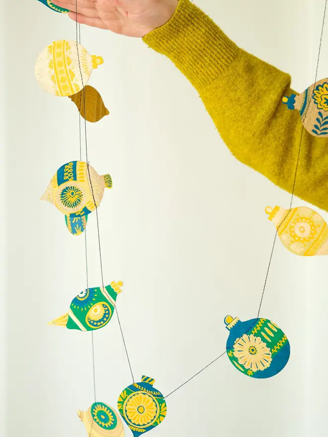 Christmas Ornaments Sewn Garland (Set Of 6)