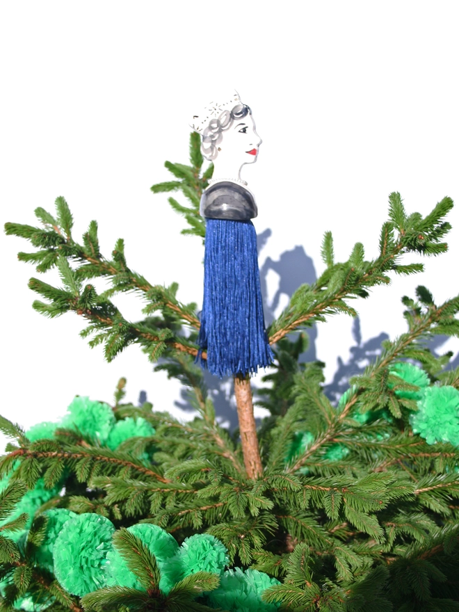 Queen Elizabeth ll  Christmas tree topper