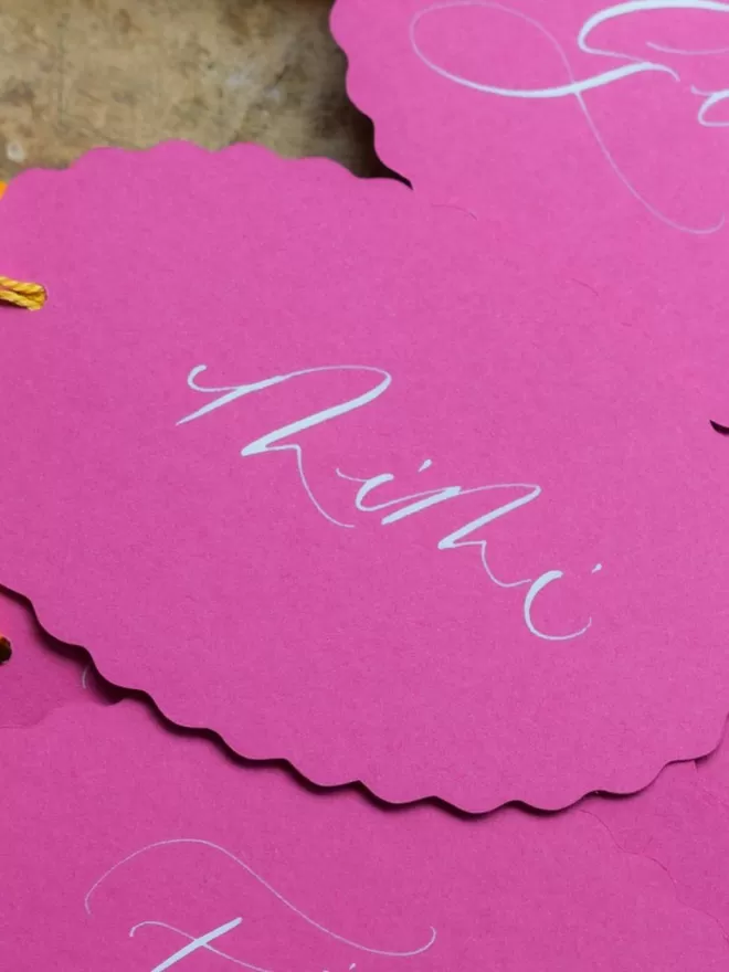 Bright Pink Scallop Edge Place Card