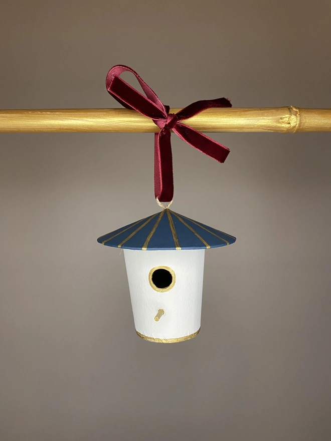 Round Bird Box Christmas Decoration