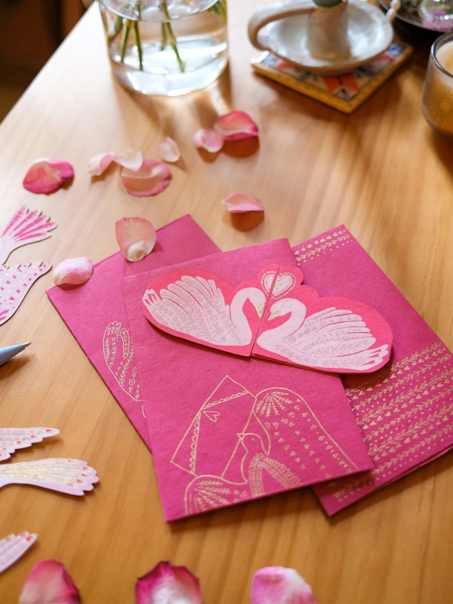 Kissing swan Valentine's Day Cards