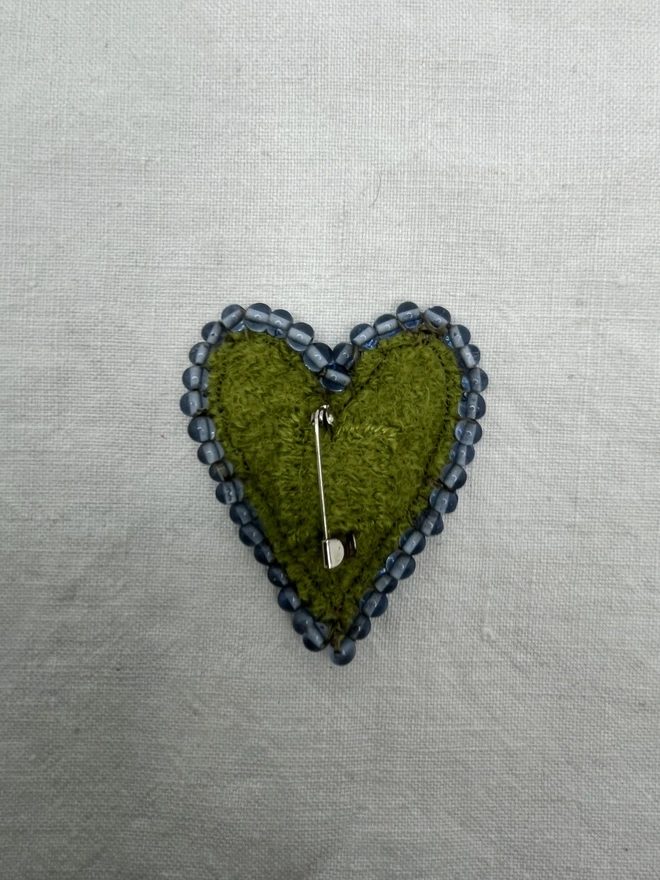 back of brooch with clasp