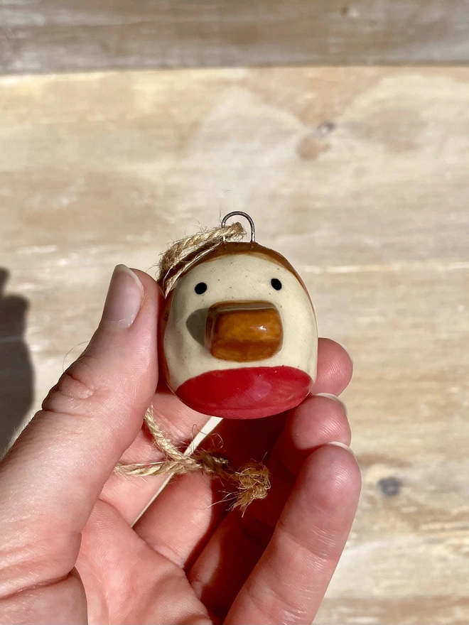 ceramic robin hanging decoration