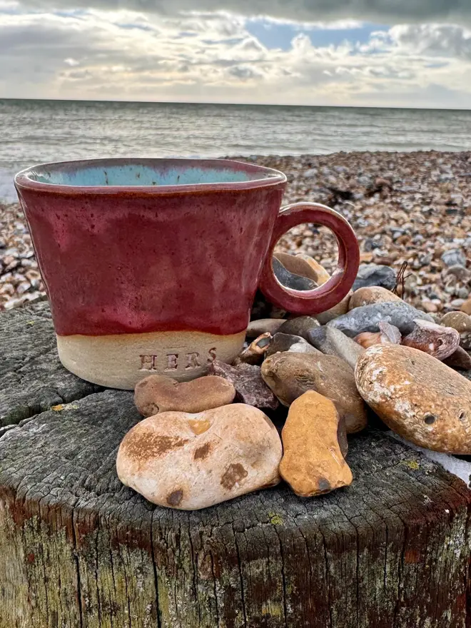 Ceramic Stoneware Tapered Hug Mug