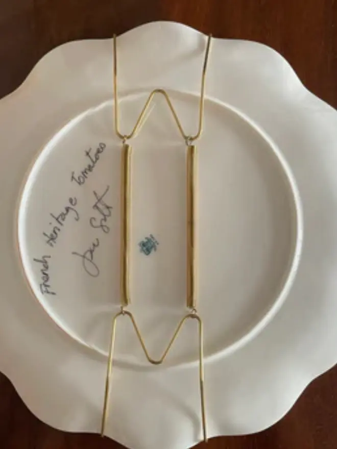 The back of the Oil Painted French Heritage Tomatoes On Antique Coalport showing the artists signature. 