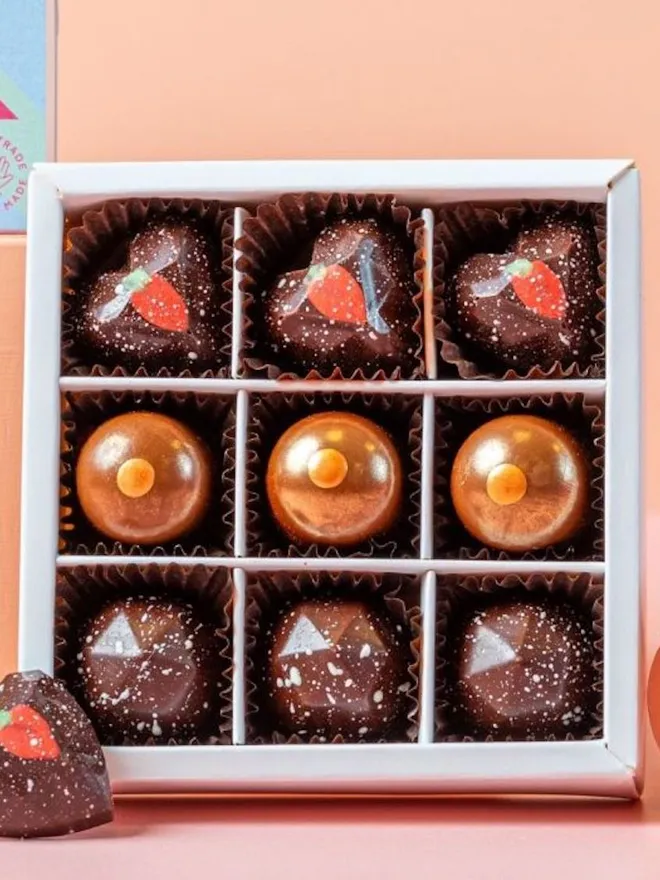 Box of 9 ‘Cupid’s Caramels’ Caramel Chocolates