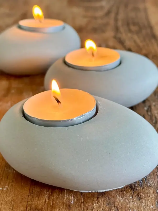 Pebble Concrete Tea Light Holders