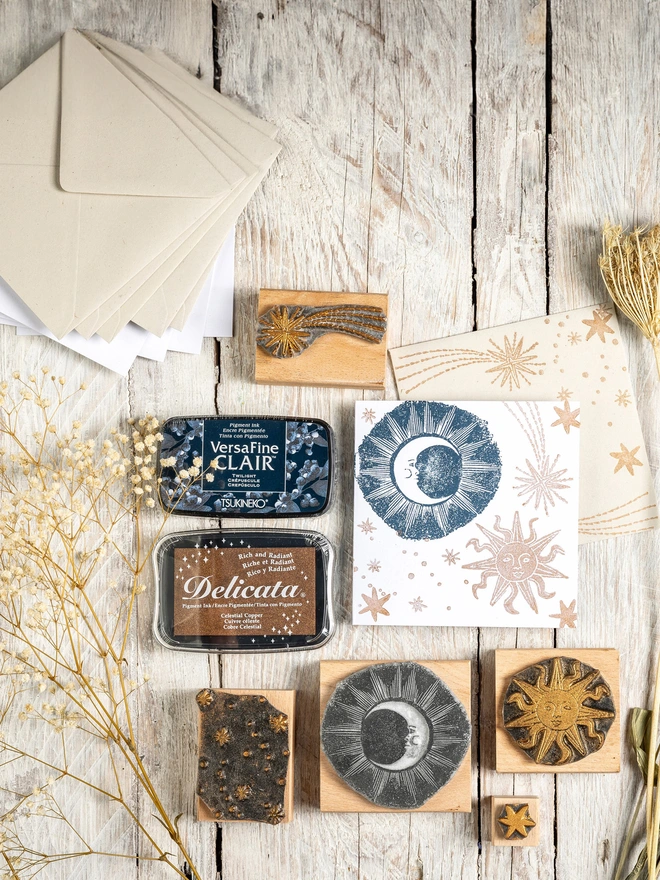 craft gift set with rubber stamp